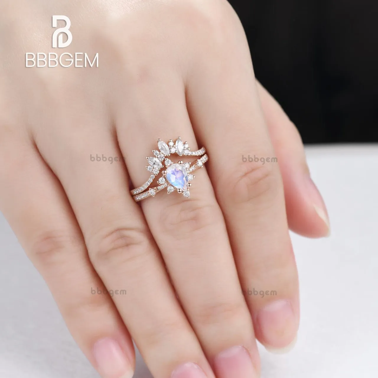 14K/18K Gold Pear Shaped Moonstone Diamond Art Deco Engagement Ring Set