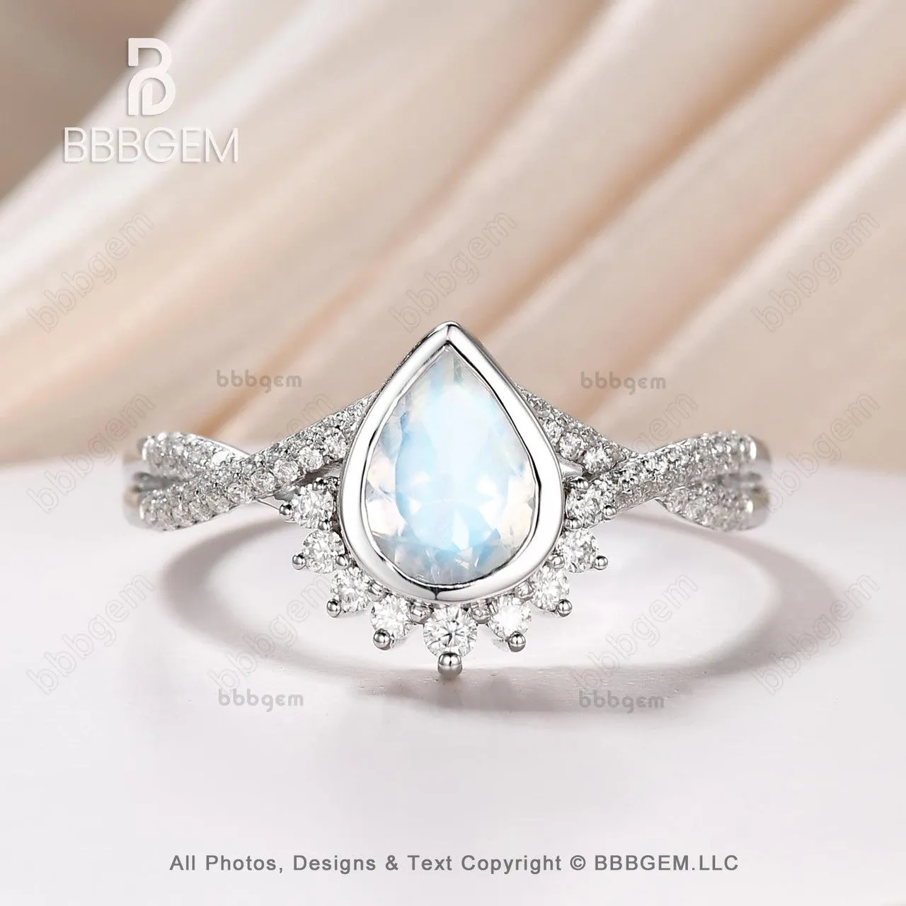 14K/18K Vintage Pear Shaped  Moonstone Engagement Ring Twisted Band Engagement Ring