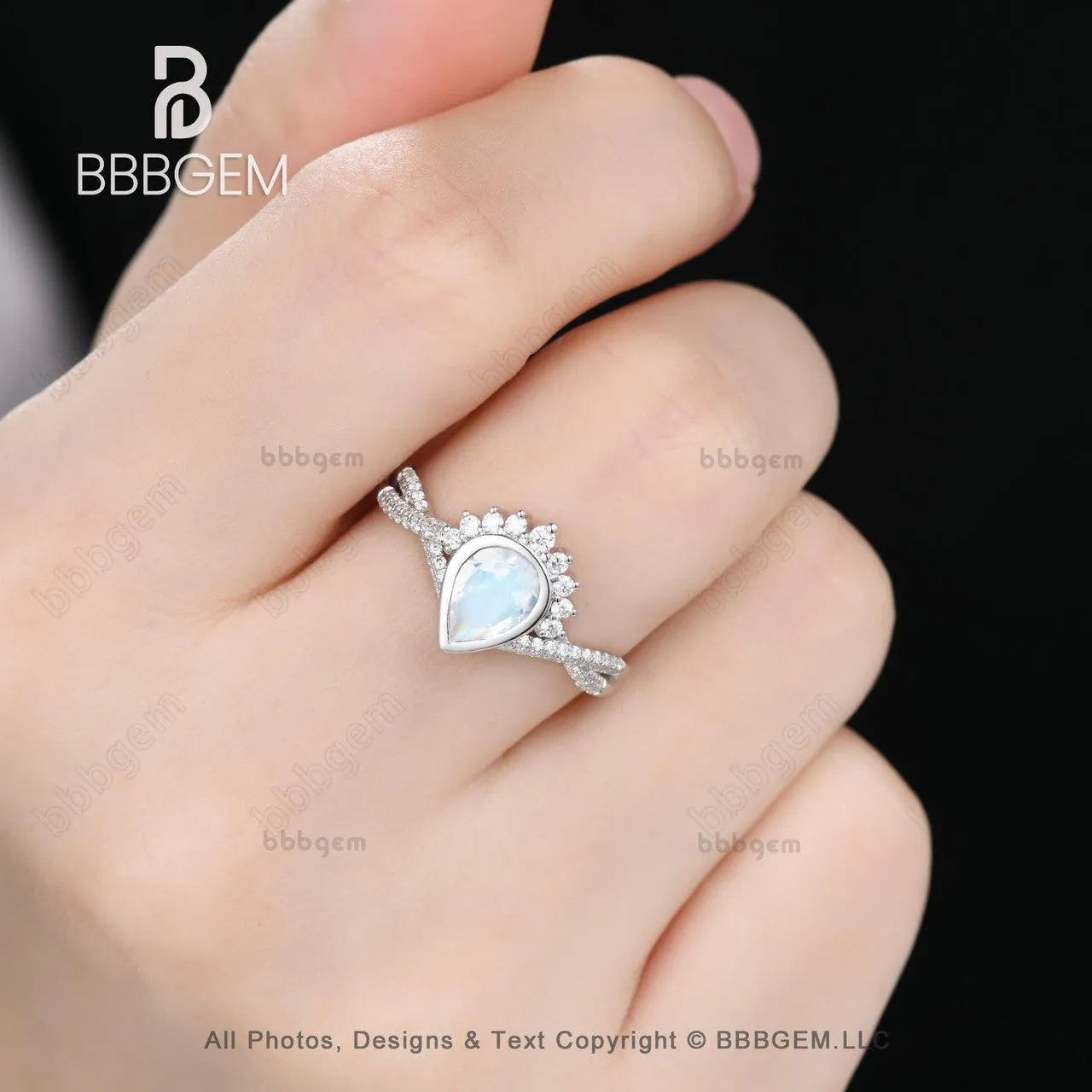 14K/18K Vintage Pear Shaped  Moonstone Engagement Ring Twisted Band Engagement Ring