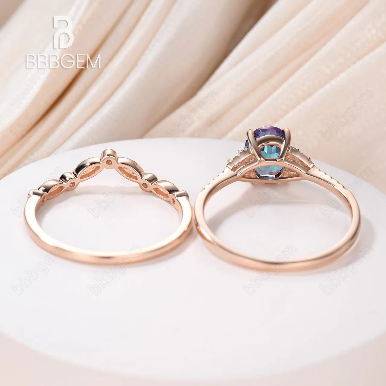 Art Deco Alexandrite Silver Ring Set Curved Moissanite Diamond Wedding Band Oval Cut Alexandrite Jewelry