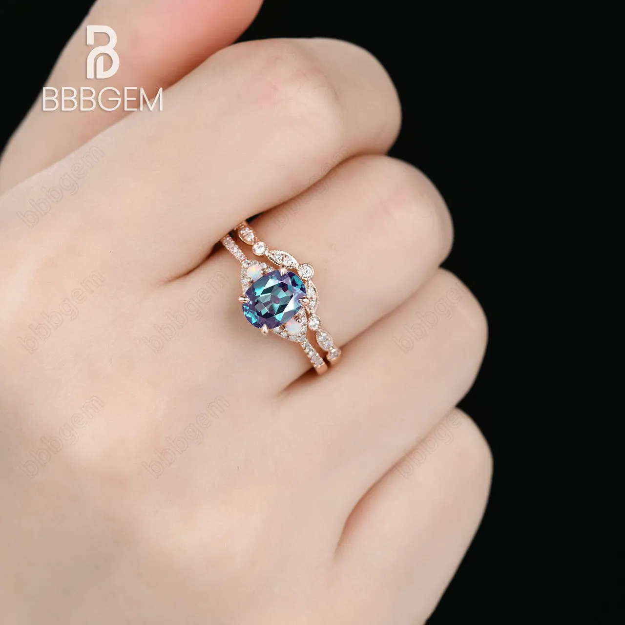 Art Deco Alexandrite Silver Ring Set Curved Moissanite Diamond Wedding Band Oval Cut Alexandrite Jewelry