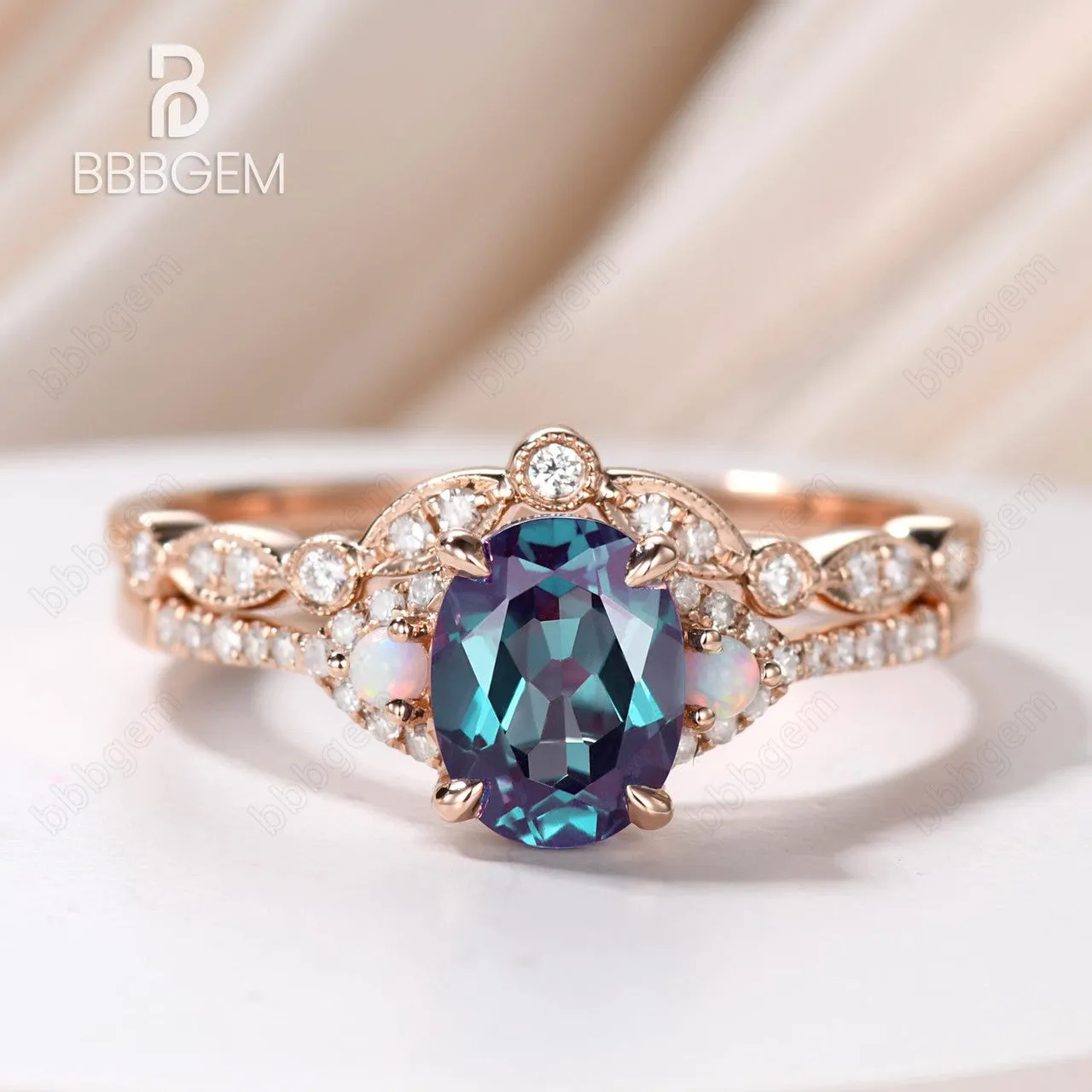 Art Deco Alexandrite Silver Ring Set Curved Moissanite Diamond Wedding Band Oval Cut Alexandrite Jewelry