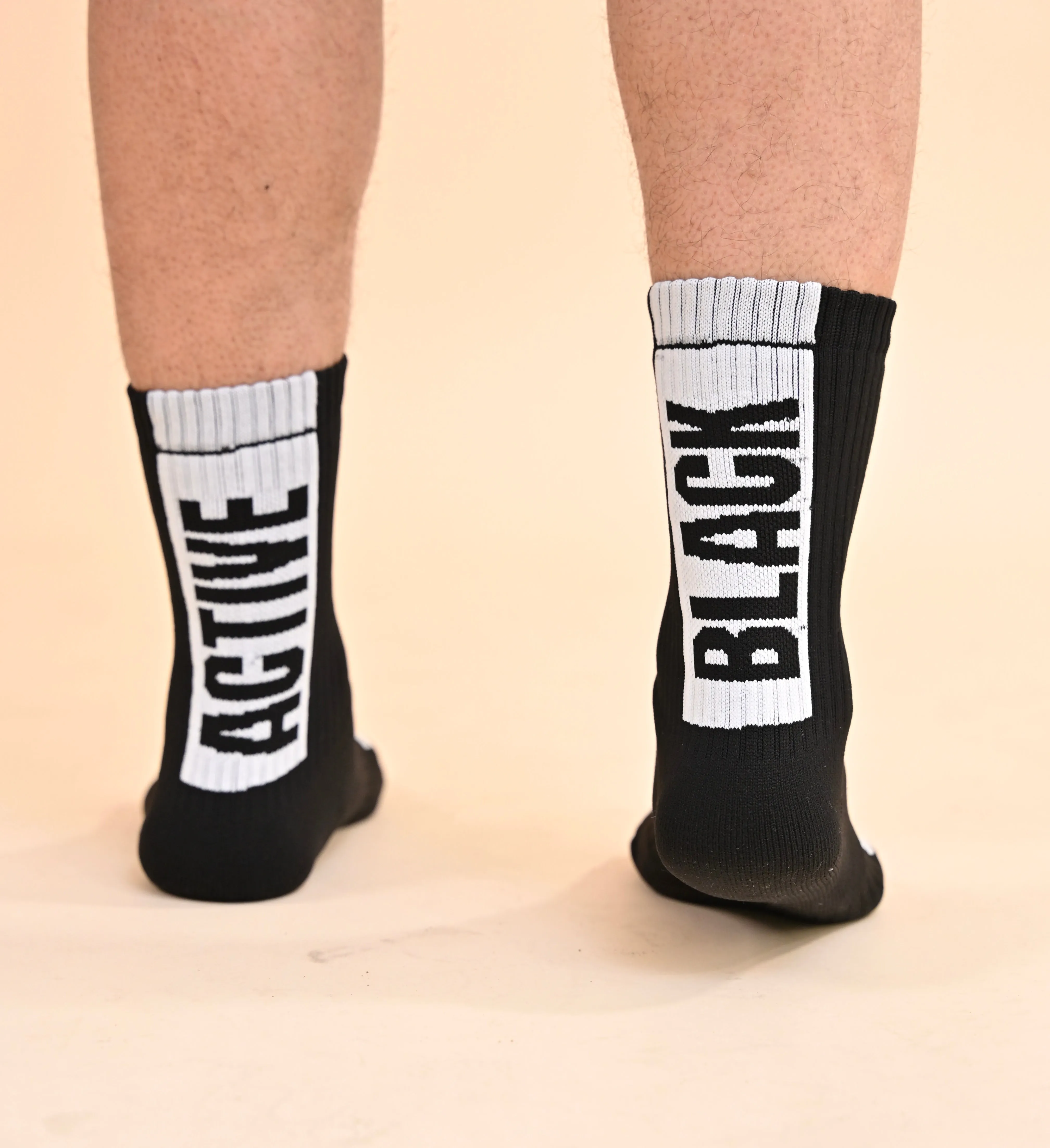 ATHLETIC SOCKS