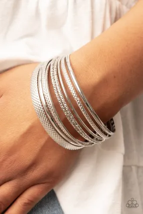  Shimmering Adjustable Wave Bracelets