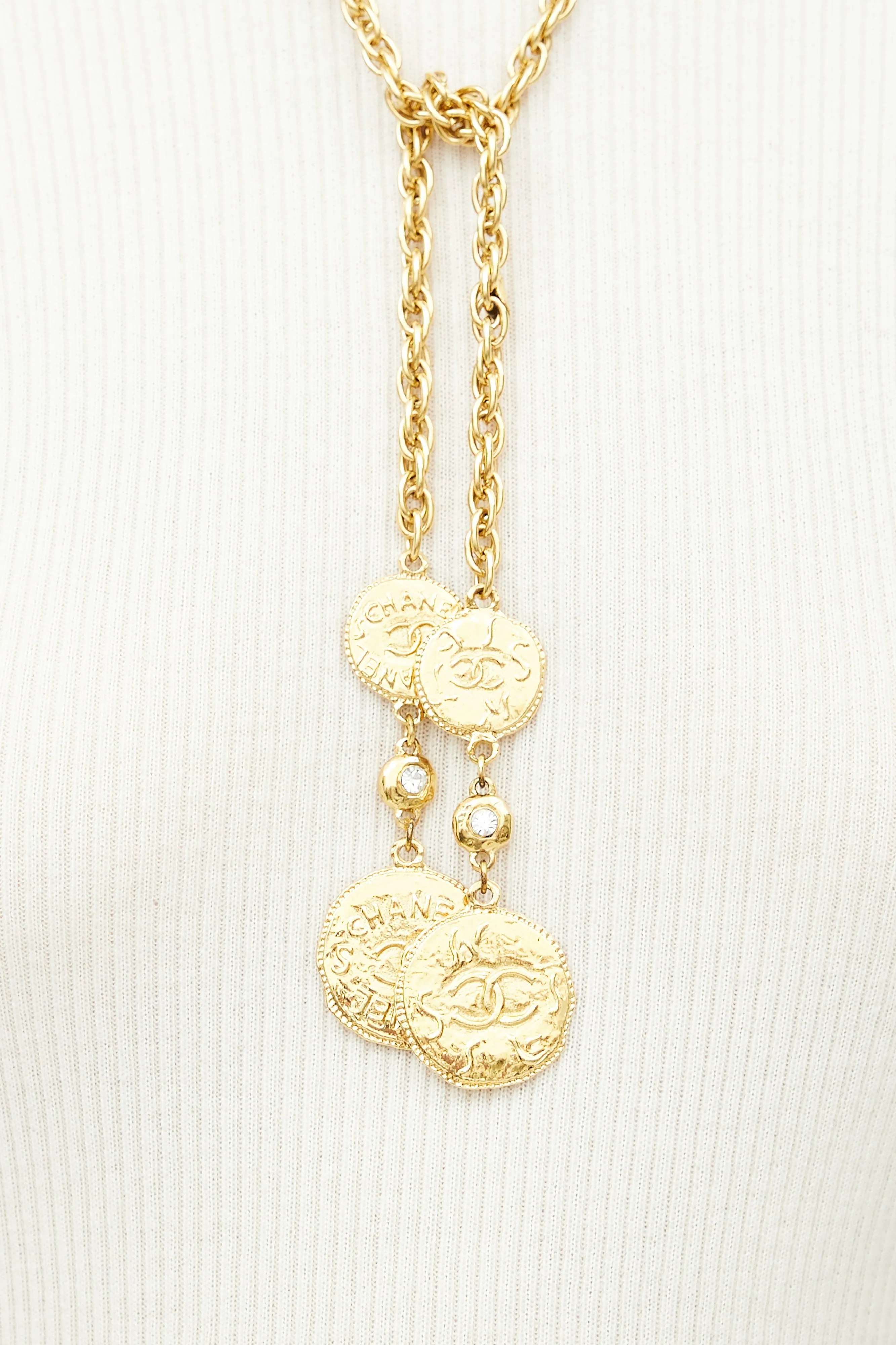 Gold Crystal Chainlink Coin Pendant Necklace