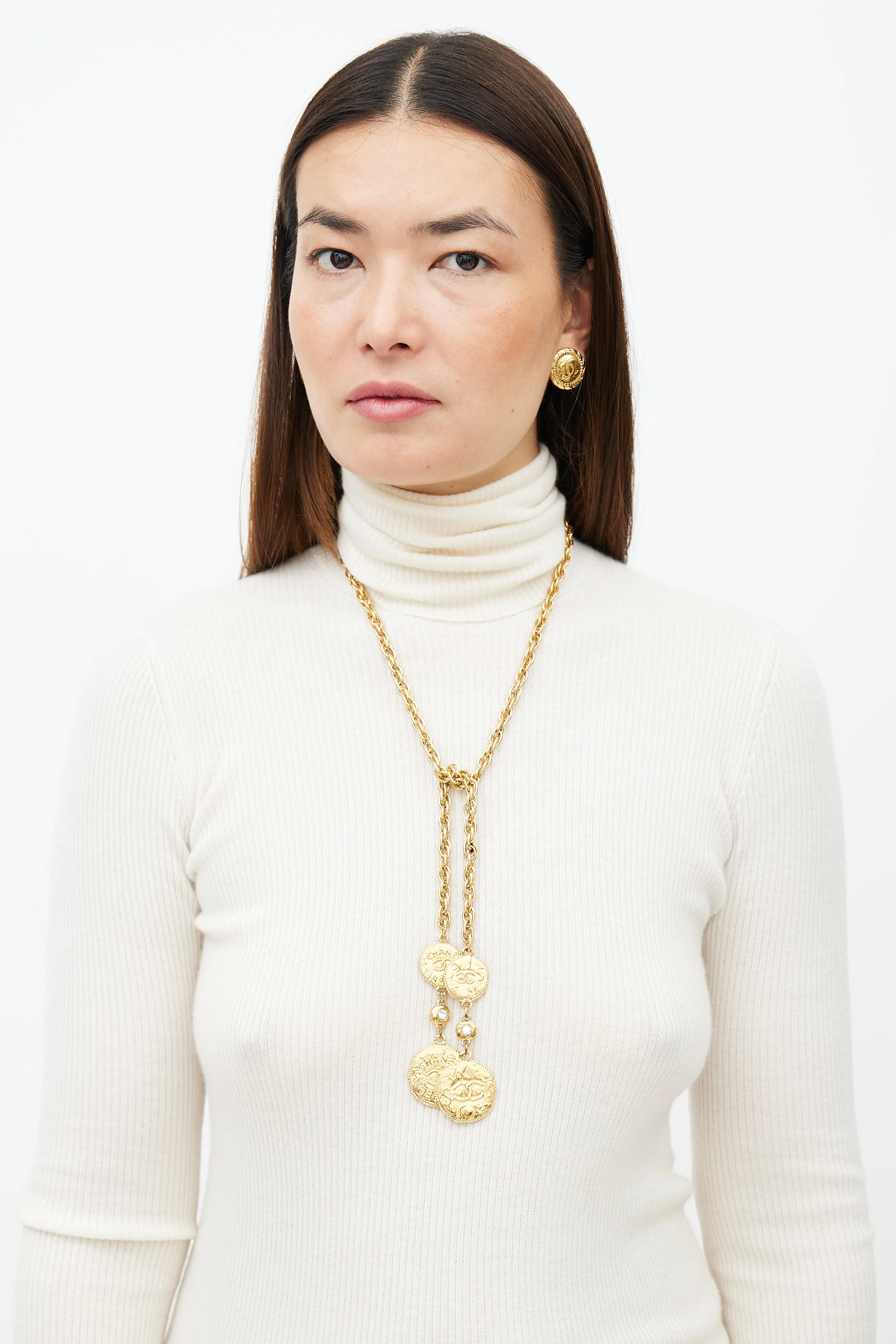 Gold Crystal Chainlink Coin Pendant Necklace