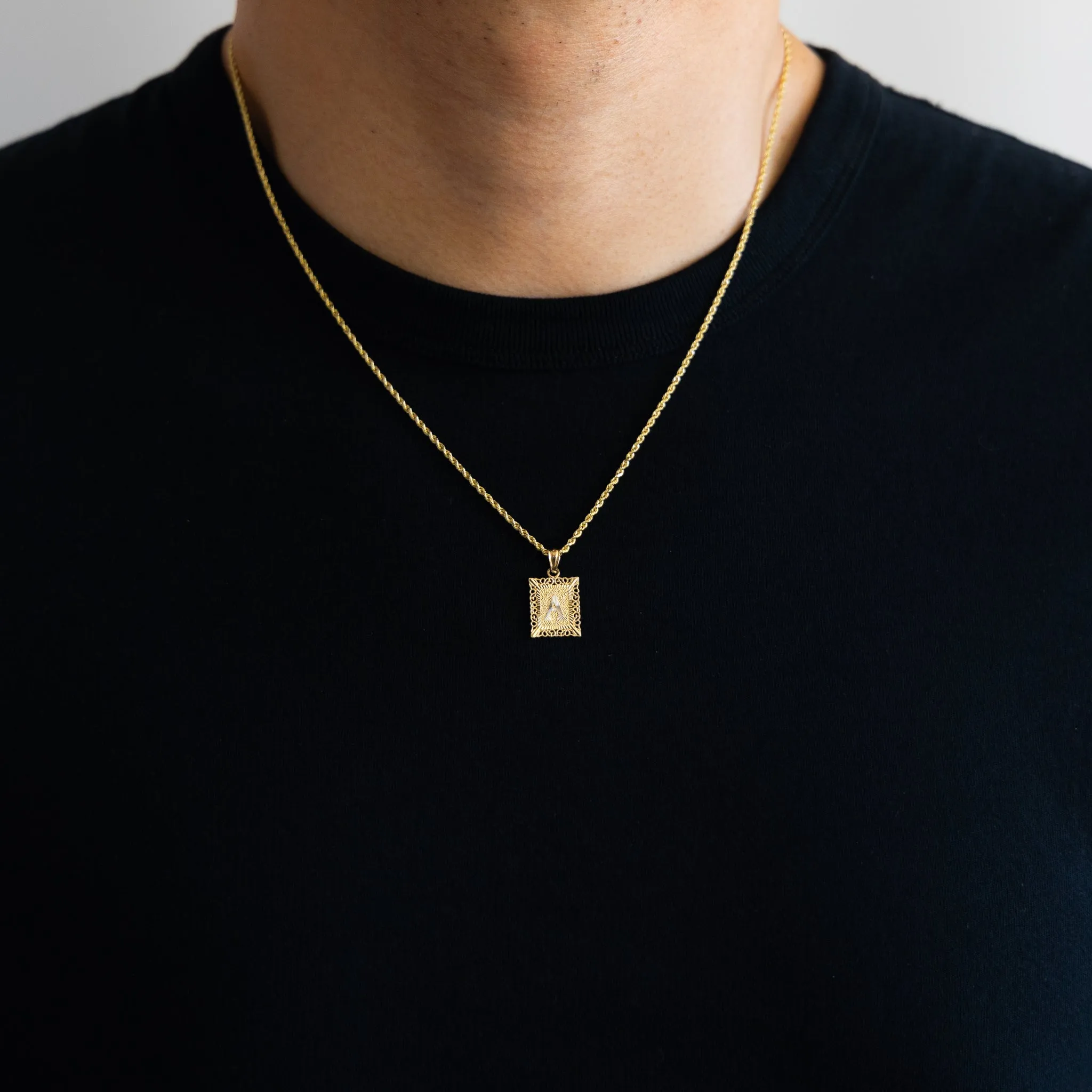 Gold Letter W Pendants | A-Z Gold Pendants