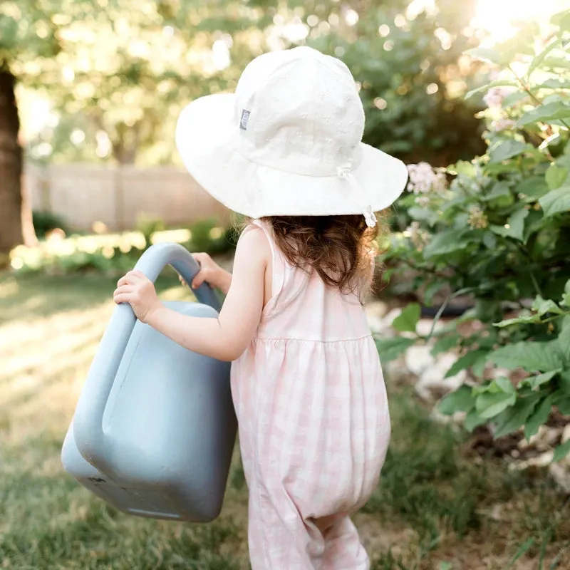 Jan & Jul Gro-with-me Bucket Hat White Eyelet : Sizes S to XL