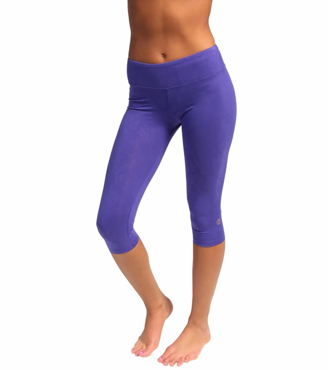 Marika Sanded Dry Wik Flat Waist Printed Capri