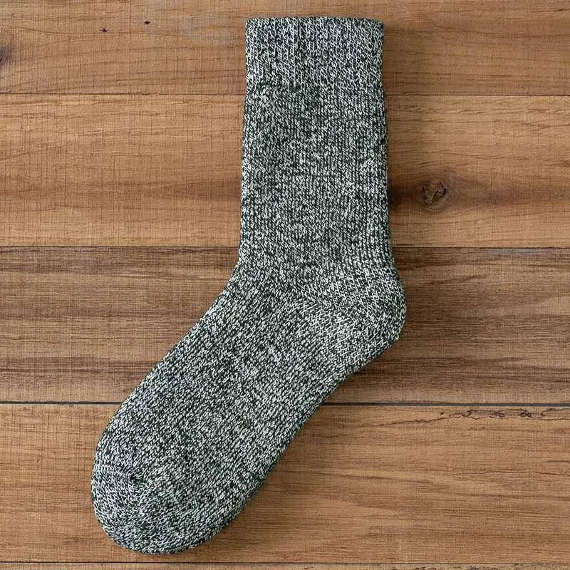 Mens Winter Cozy Wool Crew Socks Super Warm Athletic Outdoor Thick Socks Set 6 Pairs