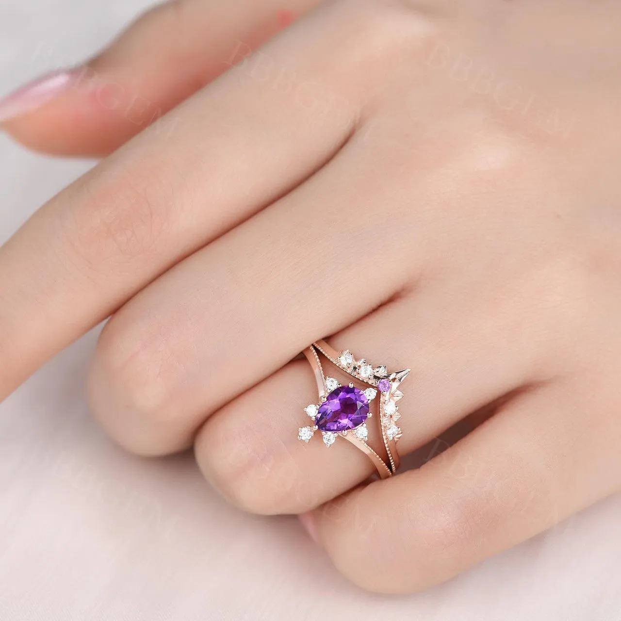 Natural Amethyst Purple Crystal Ring Set 2 Pieces Pear Cut Shaped Band Wedding Ring