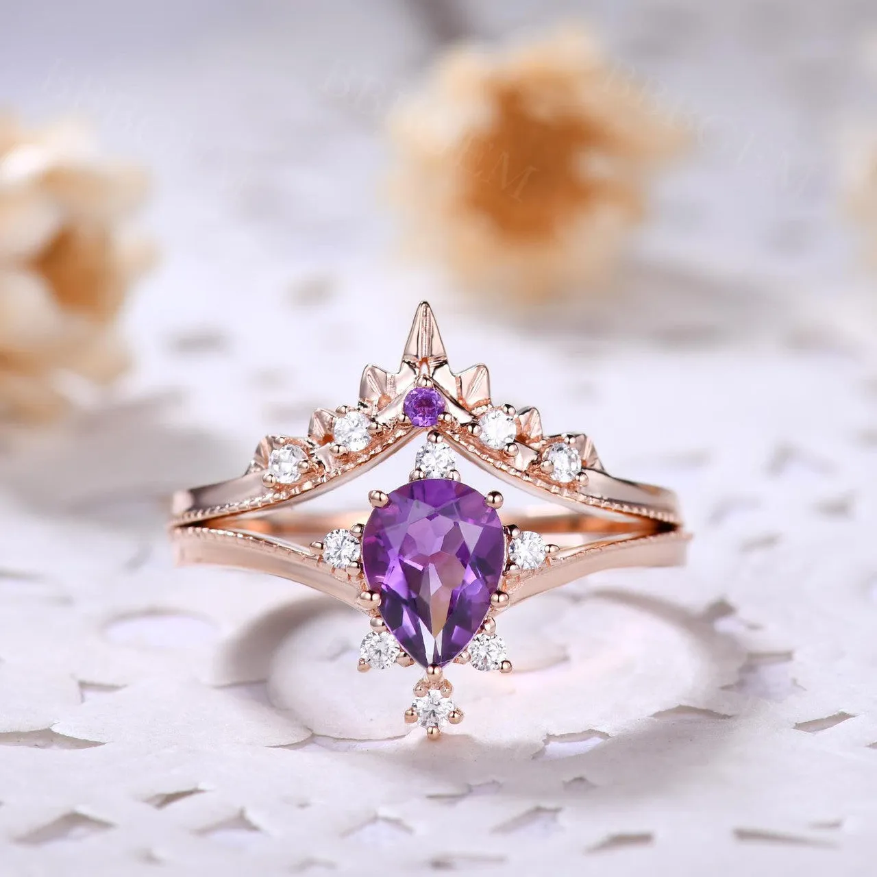 Natural Amethyst Purple Crystal Ring Set 2 Pieces Pear Cut Shaped Band Wedding Ring
