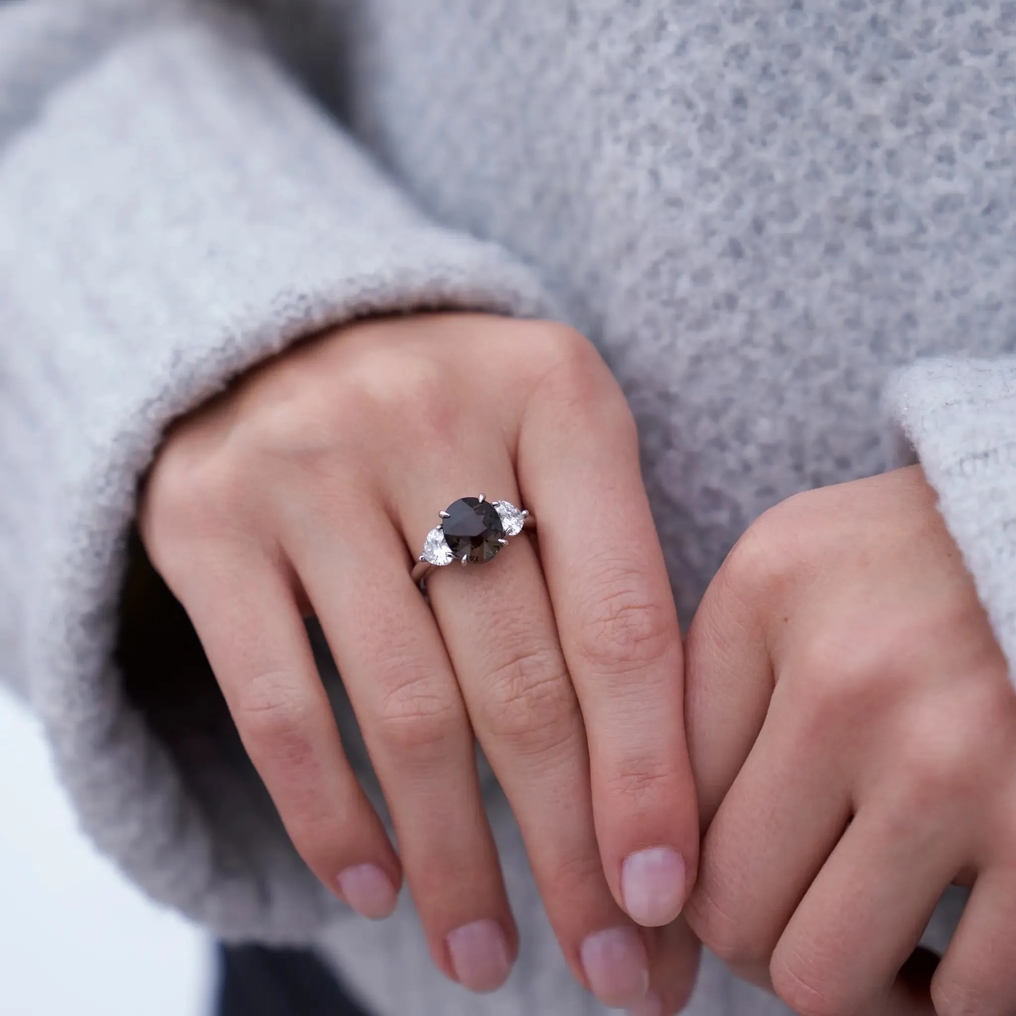 Oval-Shape Alexandrite & Diamond 3 Stone Style Ring