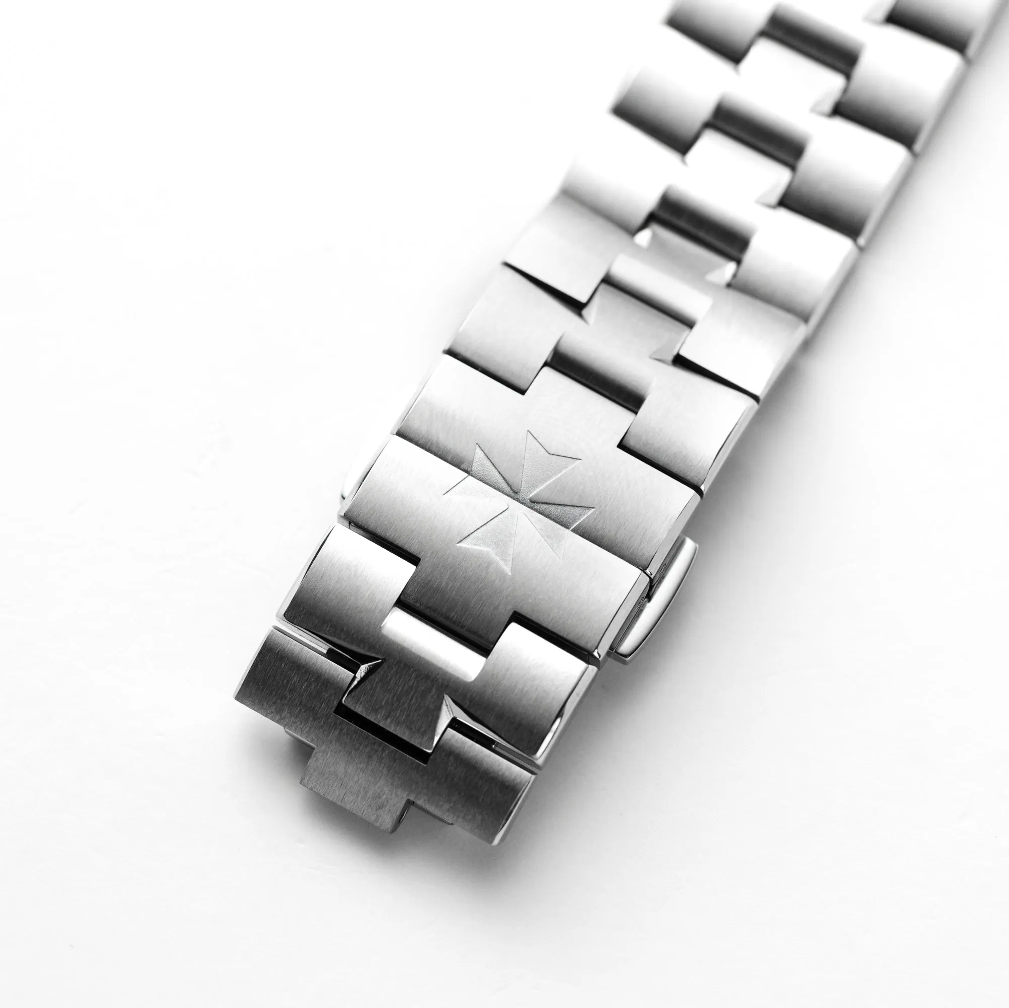 Overseas, 4500V
