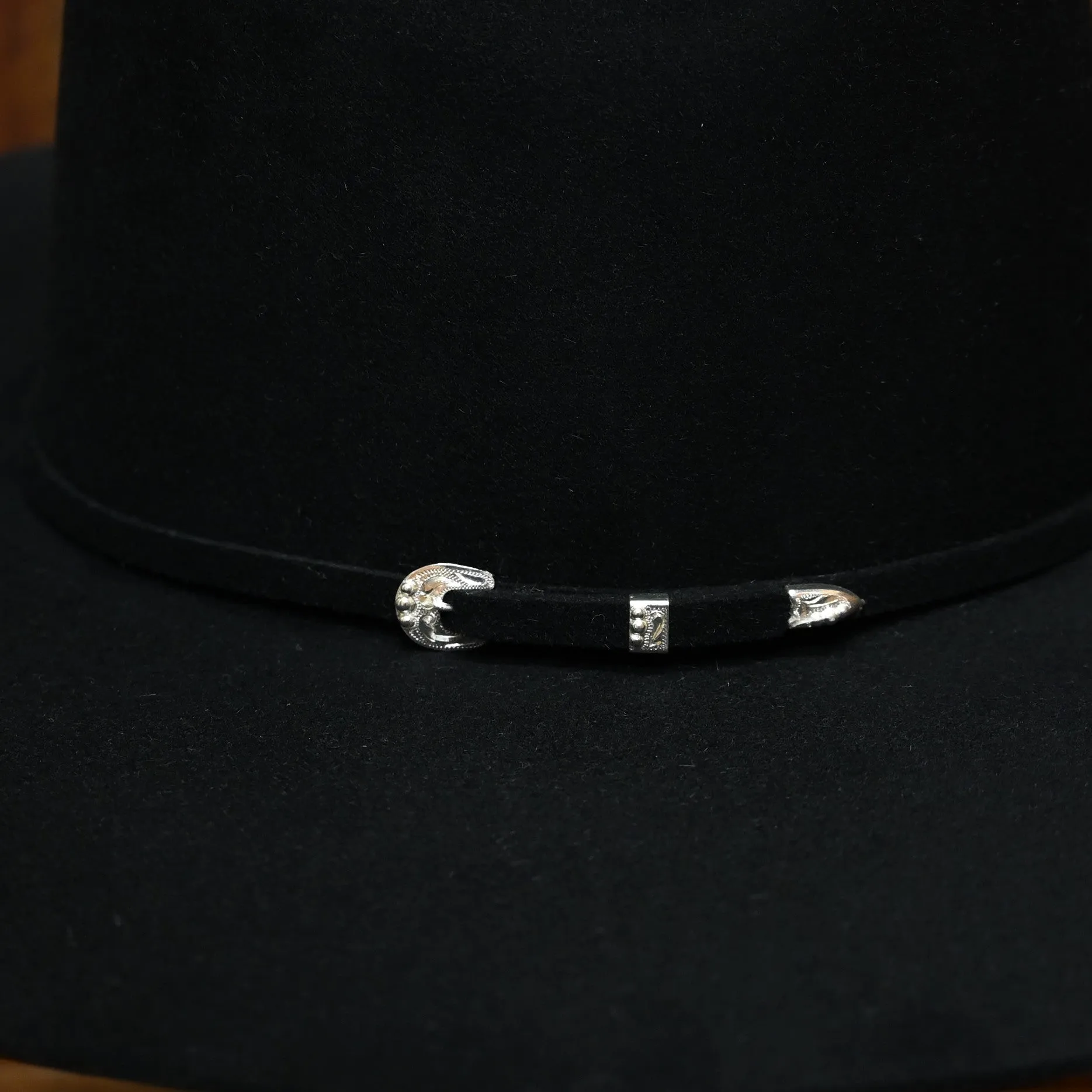 Serratelli 8X Phoenix 5" Flat Brim Open Crown in Black