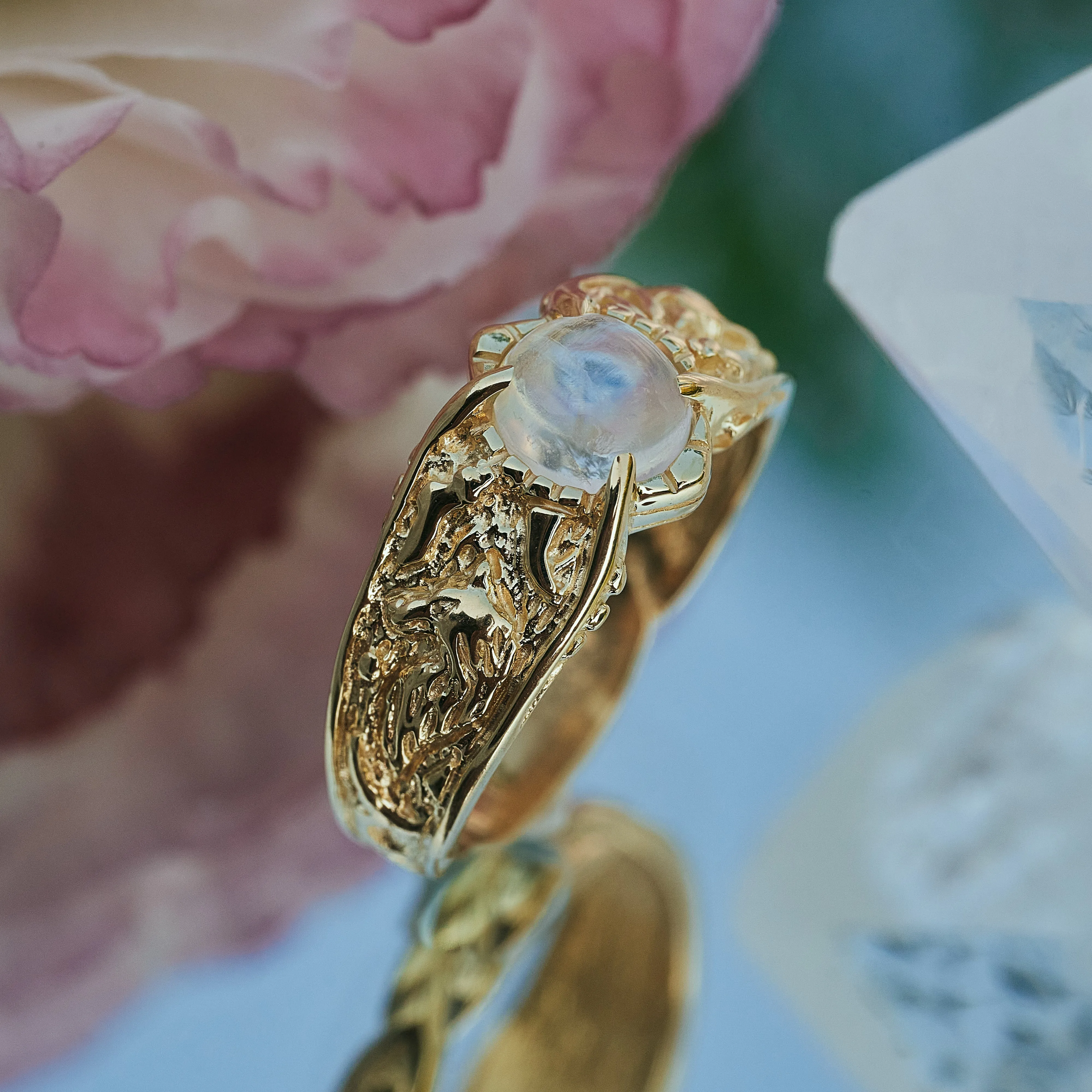 Solid Gold Moonstone Engagement ring "Wolf"