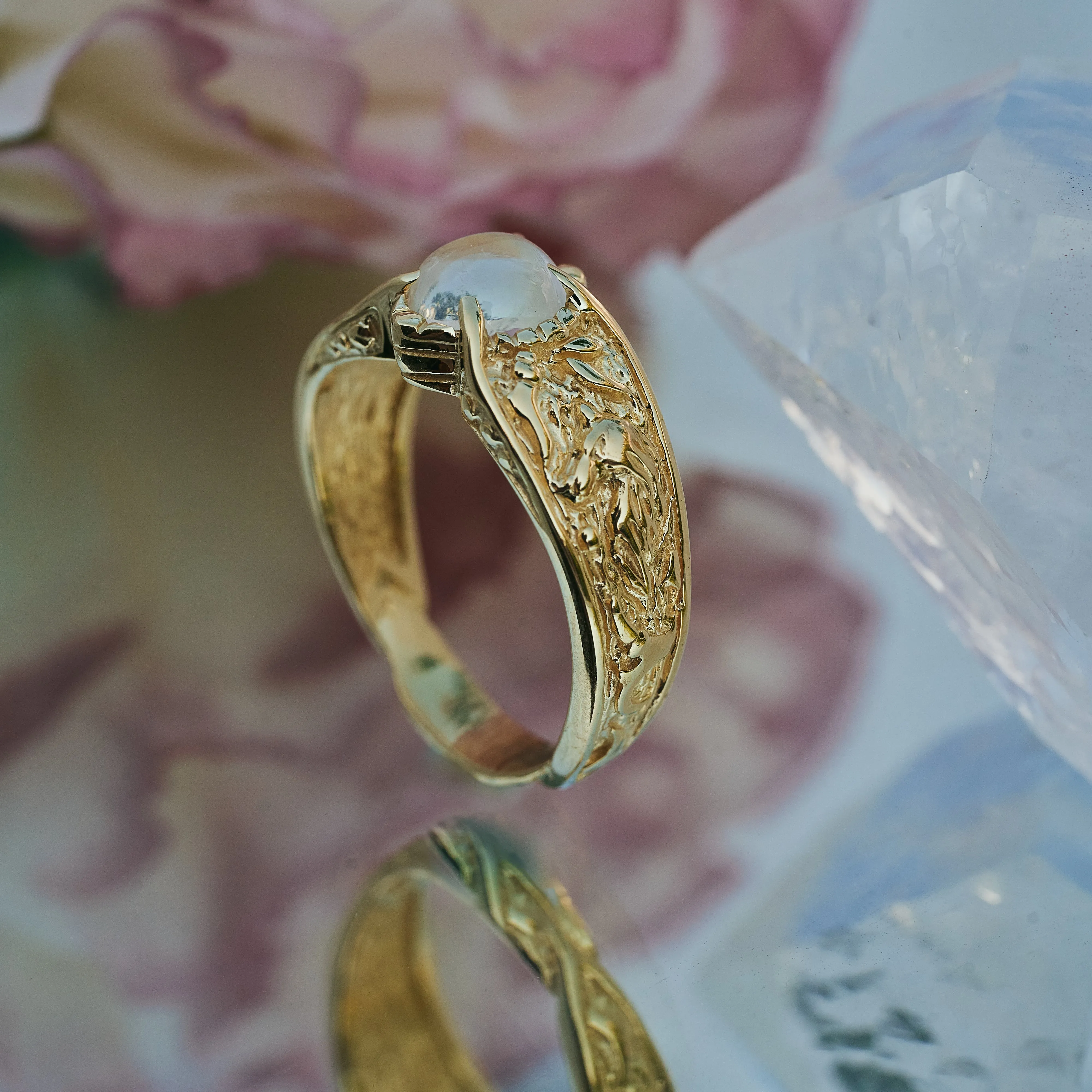 Solid Gold Moonstone Engagement ring "Wolf"
