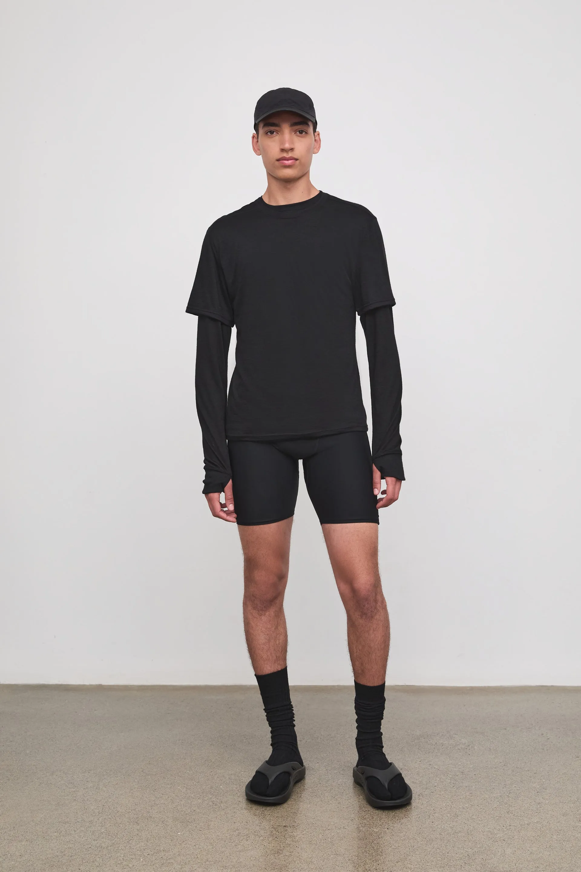 STRAND SHORT