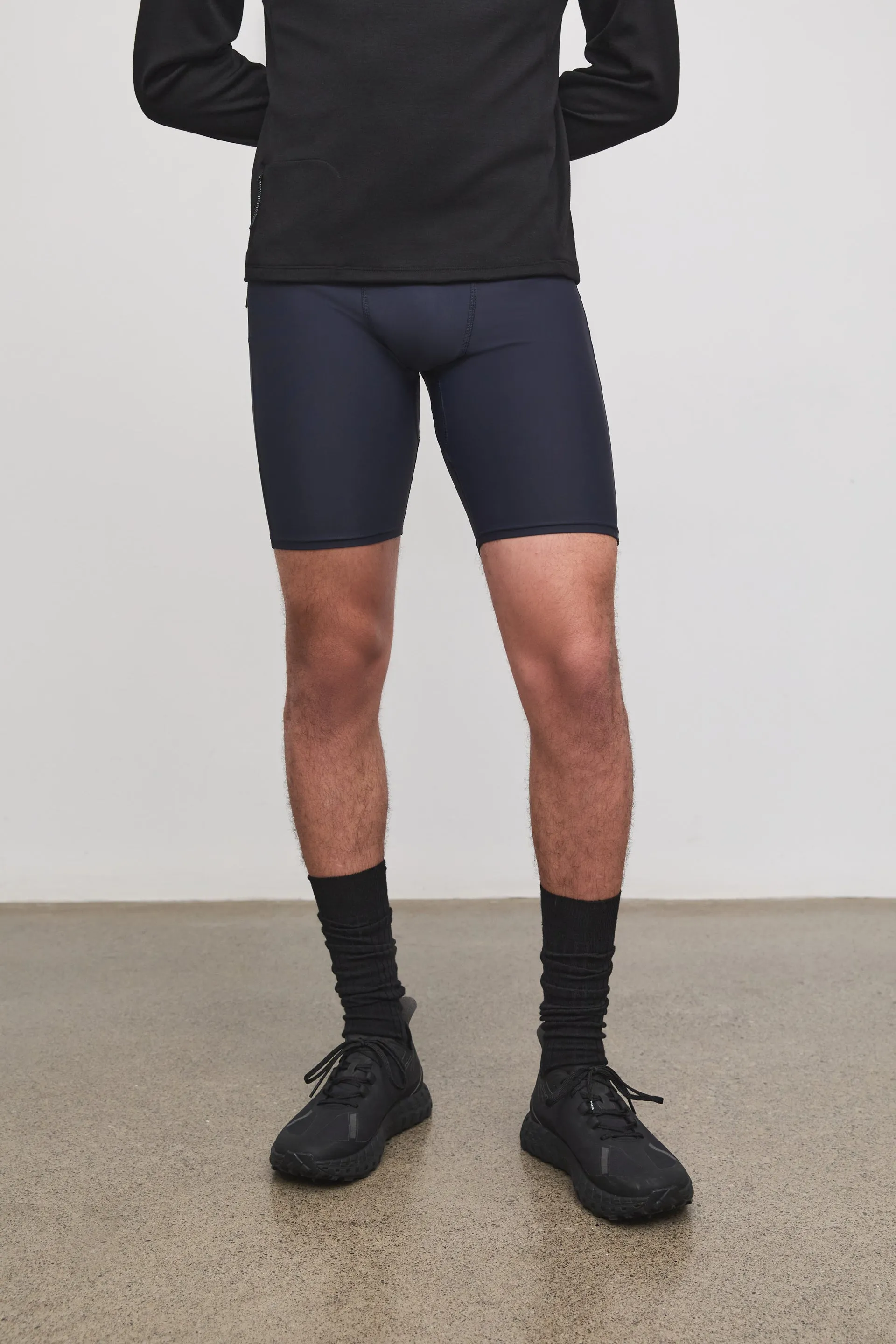 STRAND SHORT