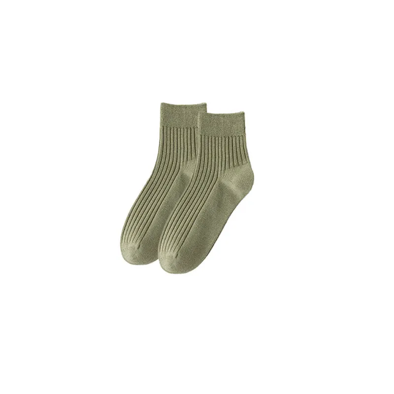 Sweetnana Women's Cotton Crew Socks Solid Color Socks Multicolor Cozy Casual Socks Seamless Socks