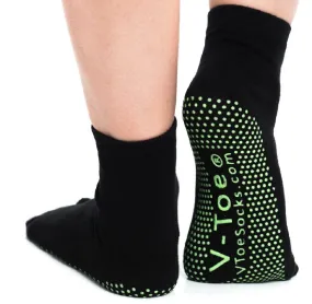V-Toe Flip Flop Socks Casual Nonskid Socks - Black Solid Big Toe Tabi Socks